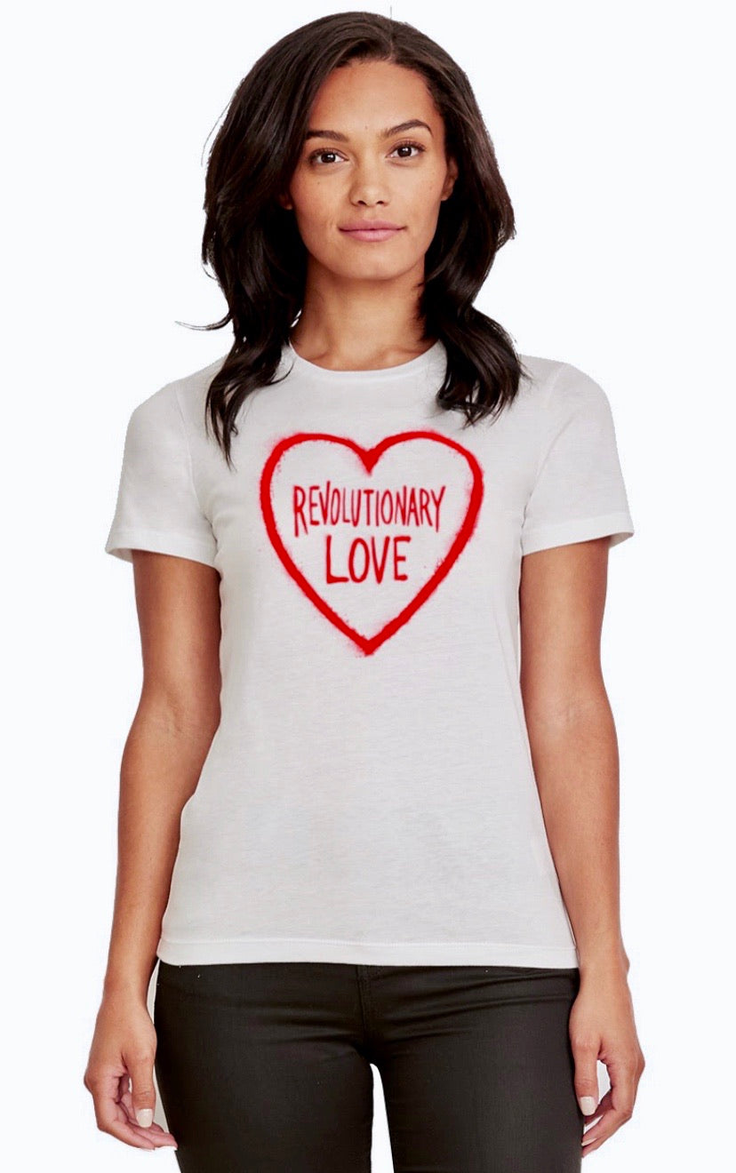 Graffiti Heart Women's Fitted T-shirt - Revolutionary Love Spray